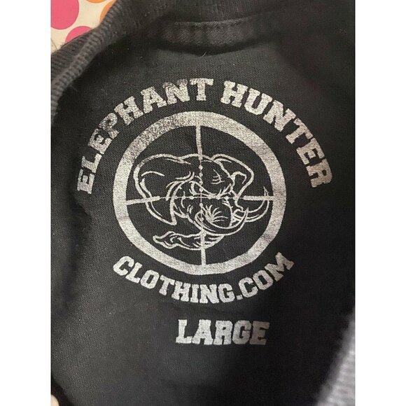 Elephant Hunter Black Graphic SS T-Shirt Large - Picture 6 of 6